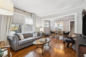 Cozy, Modern Waldo Escape